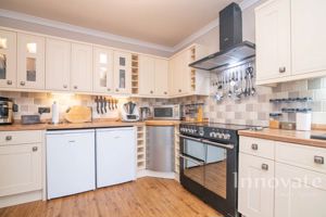 Photo 21- click for photo gallery